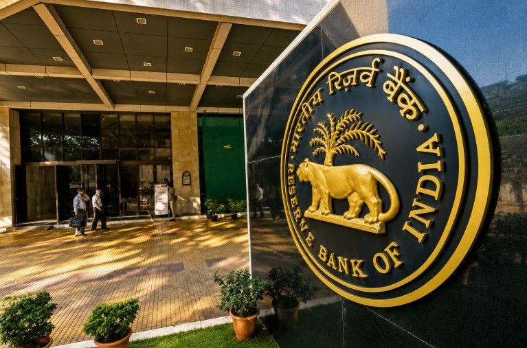 RBI doesn't mandate property insurance RBI doesn't mandate property insurance